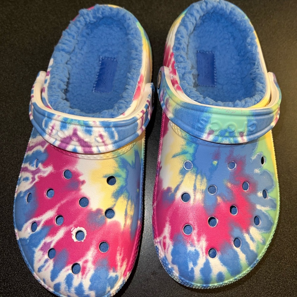 crocs - Picture 2 of 6